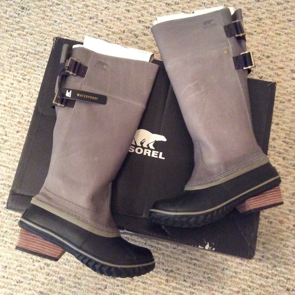 Sorel Shoes - 🆕 SOREL gray leather slim pack tall boots- 5.5